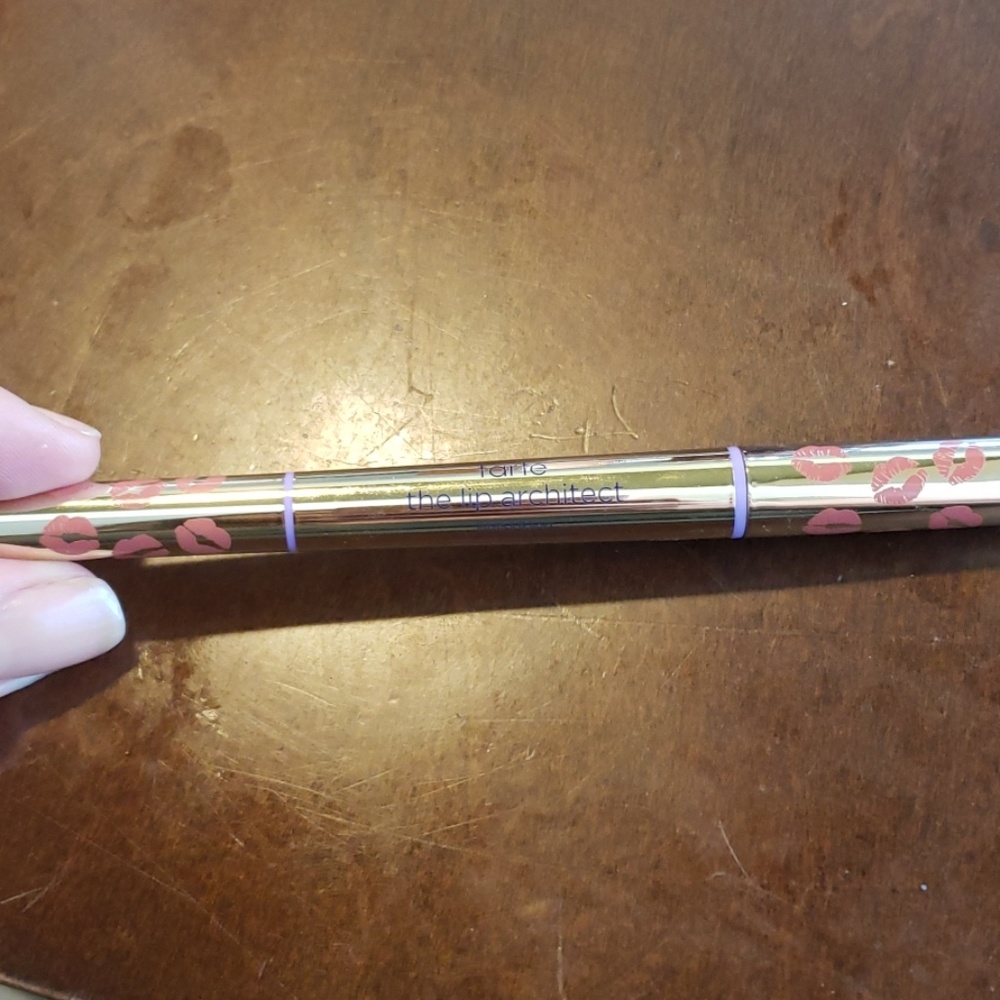 Lipstick & liner duo